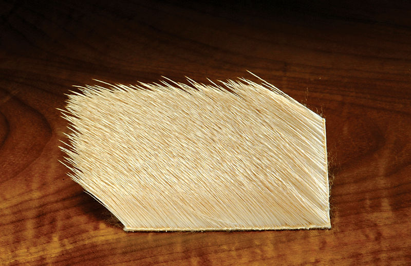 Bleached Elk hair in pale blonde shade for high-visibility fly tying at Freestone Fly Shop fly fishing supplies